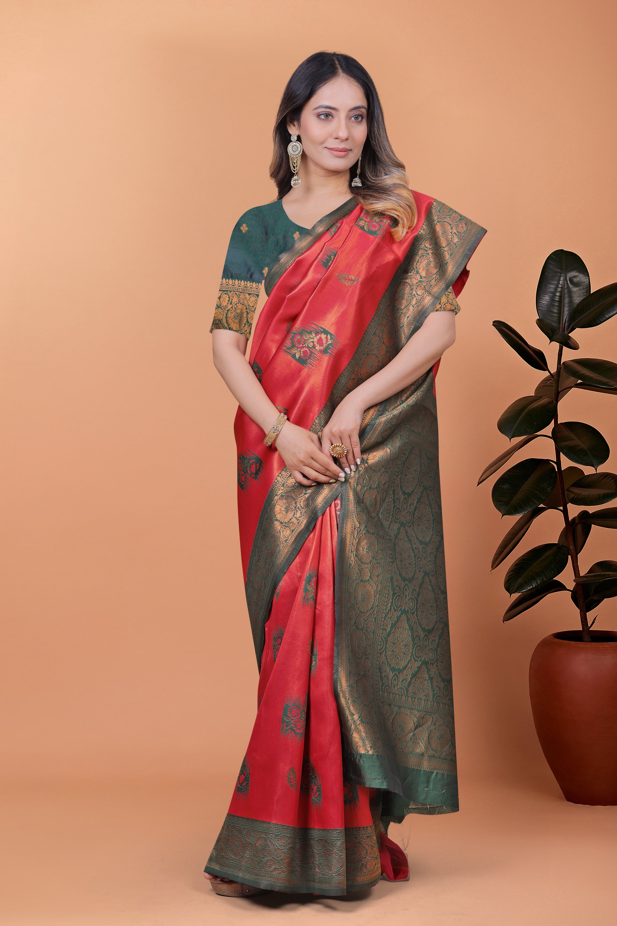 Banarasi Silk Saree with Zari Embellishment with 8 color option ✨💙💚